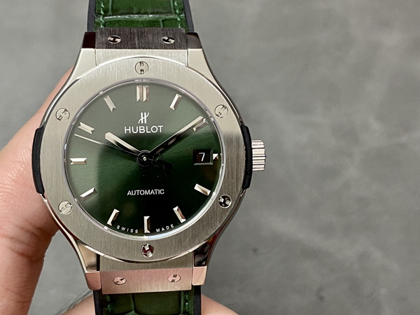 ウブロコピー時計全体デザイン